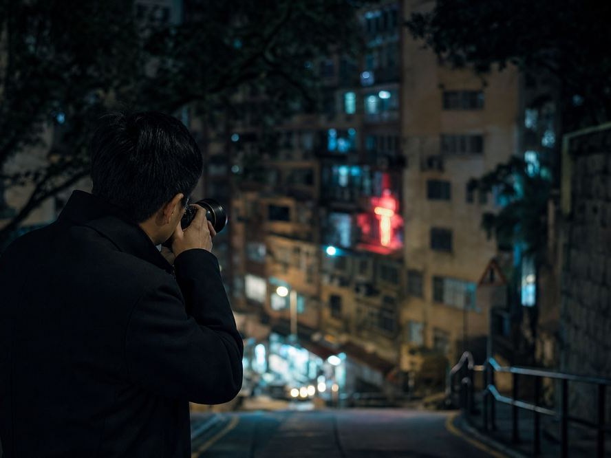 私家偵探收費2026｜幾錢一個鐘？明碼標價真相同點揾啱嘅偵探社